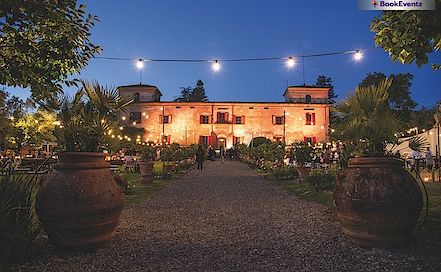  Medici Villa of Lilliano Wine Estate Maccione AC Banquet Hall in Maccione