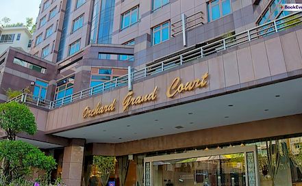Orchard Grand Court River Valleys Hotel in River Valleys