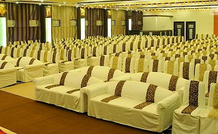 Sai Plaza Borivali AC Banquet Hall in Borivali