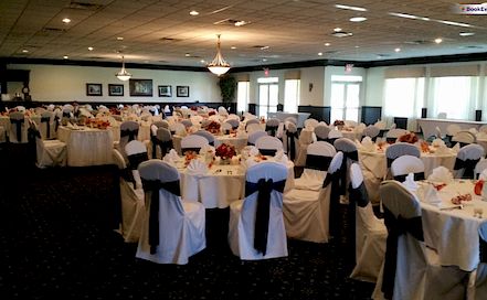 Twin Oaks Golf and Plantation Club E 43rd St AC Banquet Hall in E 43rd St