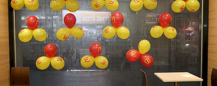 McDonald's, Lake City Mall, Thane. Banquet hall in Thane