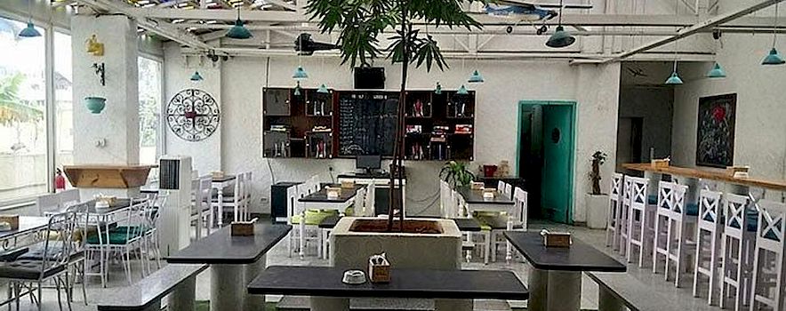 Photo of Hoppipola Raj Bhavan Road Lounge | Party Places - 30% Off | BookEventZ