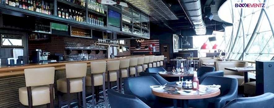 Photo of TGI Fridays Link Corner Bandra Lounge | Party Places - 30% Off | BookEventZ