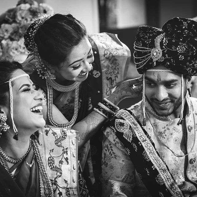 Rachna Niranjan  Wedding Photographer, Pune