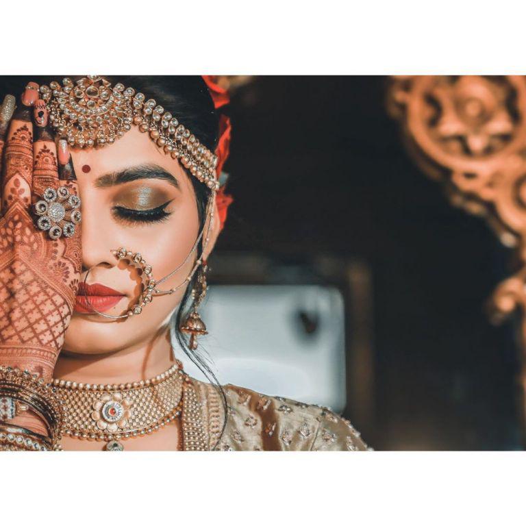 The First Feet Fotography Wedding Photographer, Surat