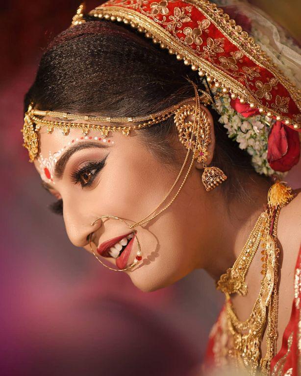 Candid Frame Wedding Photographer, Kolkata