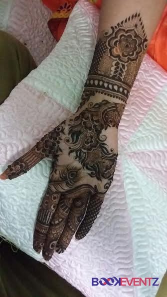 Kamaljeet Mehendi Artist,  Mumbai