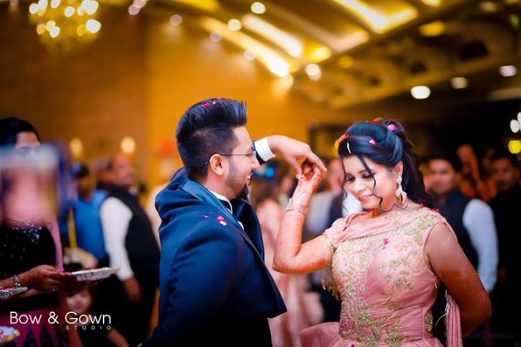 Bow & Gown Studio Wedding Photographer, Delhi NCR