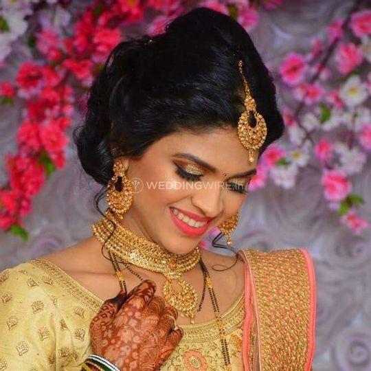 Bridal Makeup Artist Kriti B - Wedding Makeup Artist Mumbai- Photos, Price  & Reviews | BookEventZ