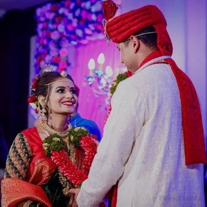 Mangesh Prasade  Wedding Photographer, Pune