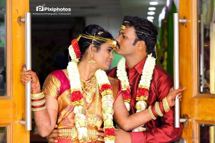 Pixiphotos Wedding Photographer, Chennai