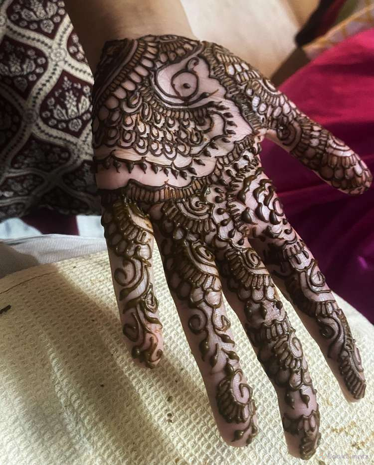 Sara's bridal henna Mehendi Artist,  Chennai
