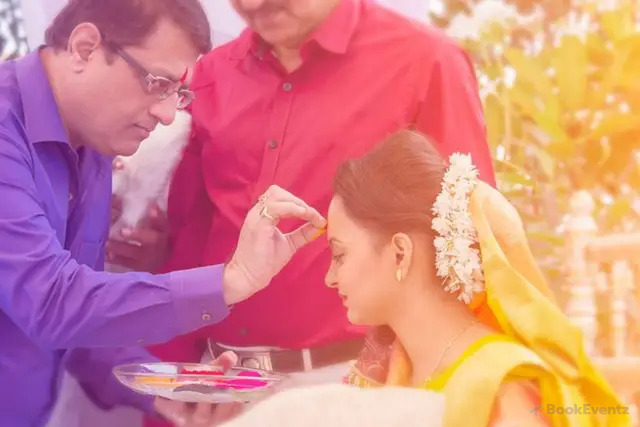 Shreyas Bedare  Wedding Photographer, Pune