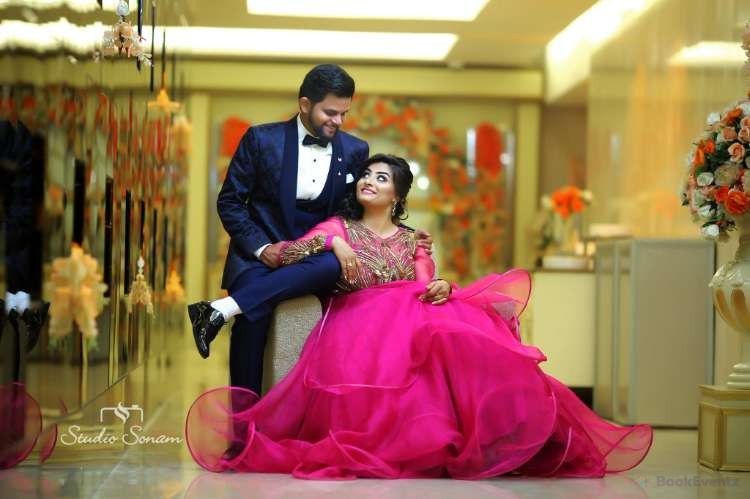 Sonam Studio Wedding Photographer, Delhi NCR